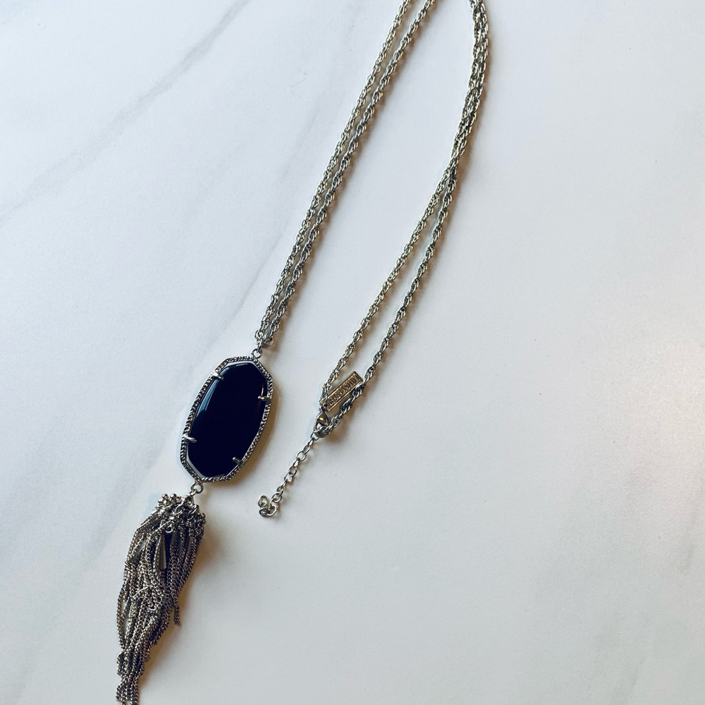 Black and gold Kendra Scott tassel necklace